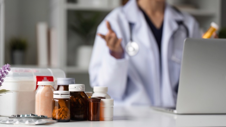 como provar a necessidade do medicamento osimertinibe