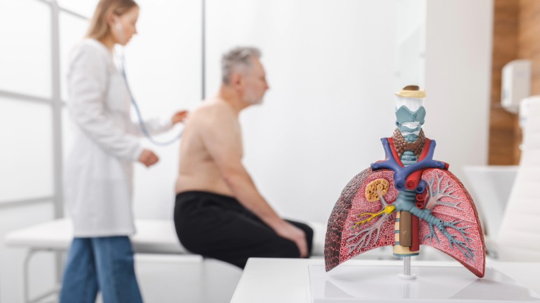 em quanto tempo é possível obter o osimertinibe (Tagrisso)