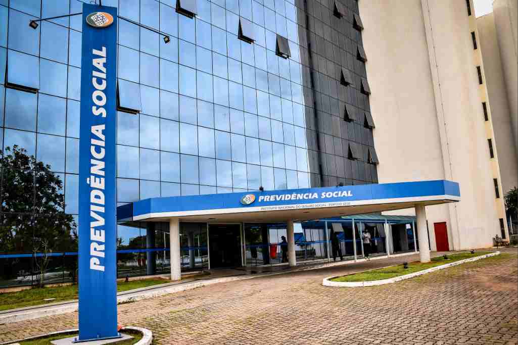 Prazo para contestar descontos indevidos do INSS termina nesta sexta-feira