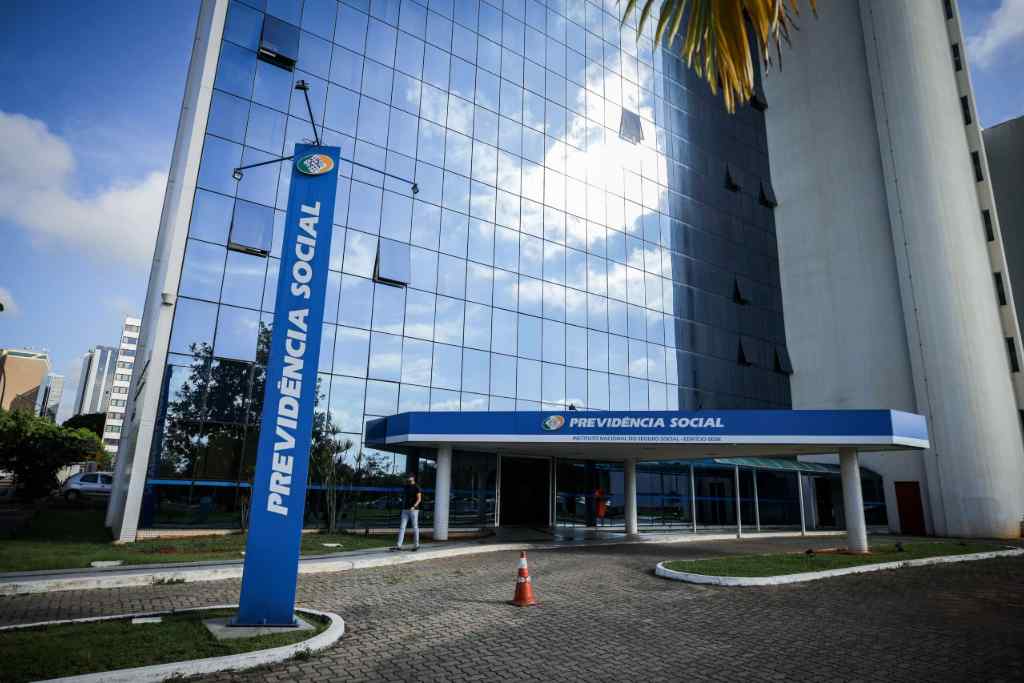INSS aumenta negativas de benefícios