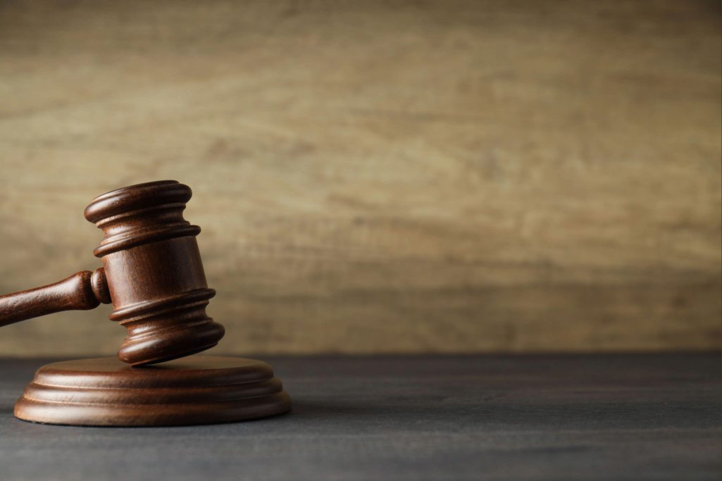 projeto restringe gratuidade da Justiça