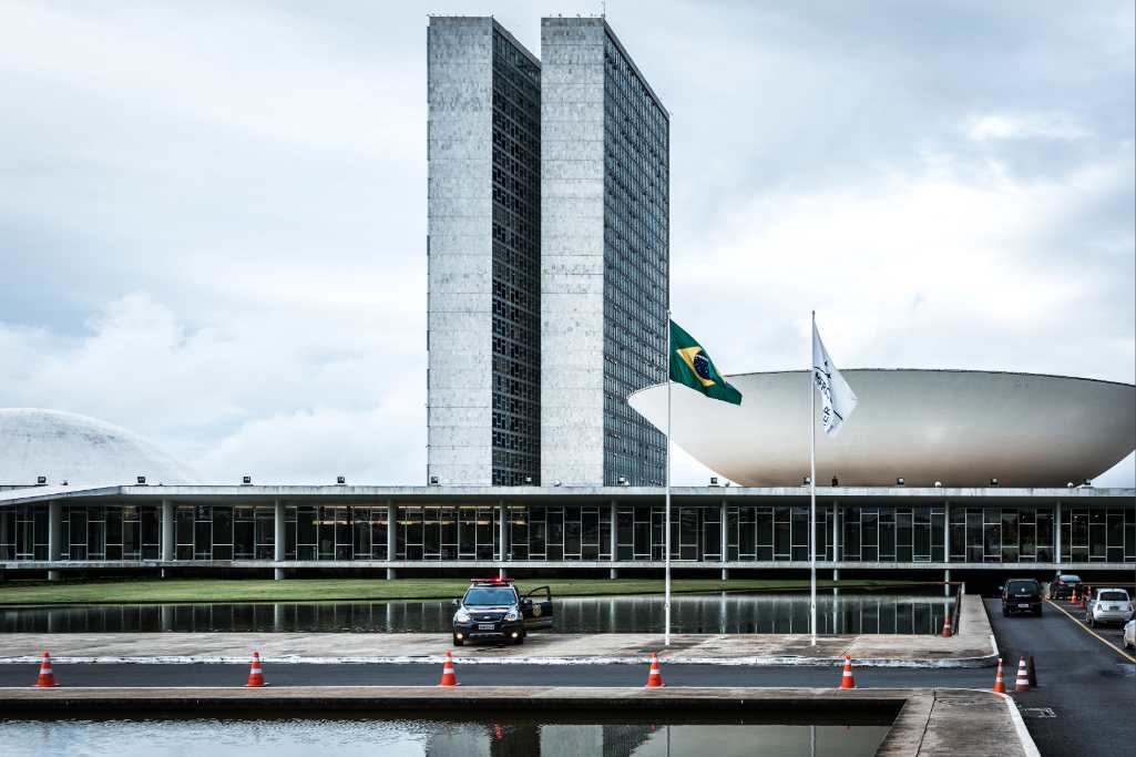 STF mantém teto de juros do consignado do INSS